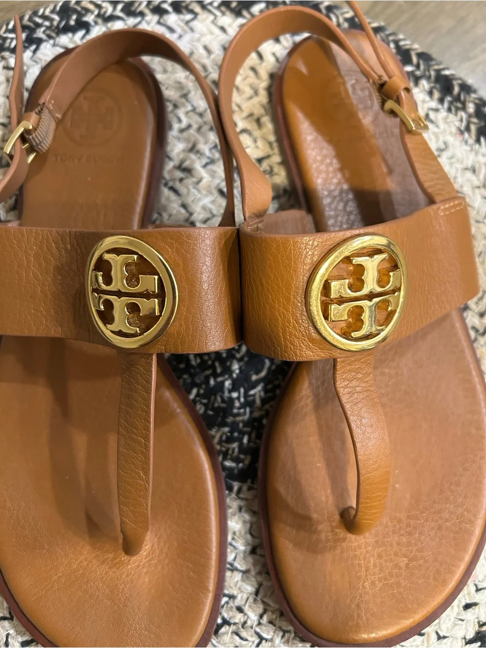 Tory Burch Tan Leather Logo Thong Sandals with Gold Medallions - Picture 2 of 5